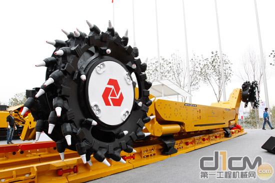 歡迎咨詢 ?？谛旃ぱb載機配件銷售聯系電話詳情